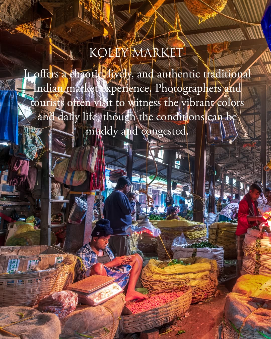 Kolay Market shopping scene
